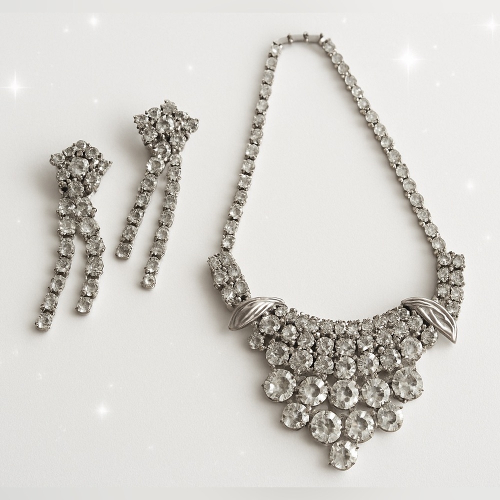 Vintage Silver-Tone Rhinestone Necklace & Dangle Earrings Set